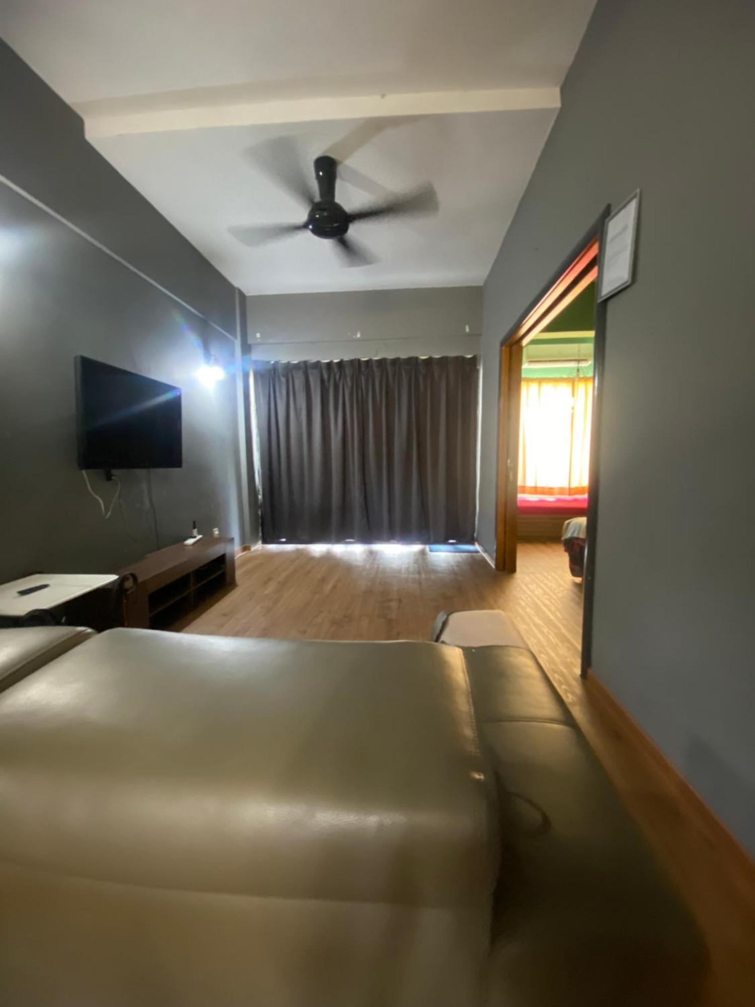 Adel Corus Paradise Lagoon Apartment Port Dickson Luaran gambar